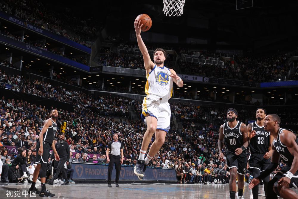 尽管两者背 尽管两者背