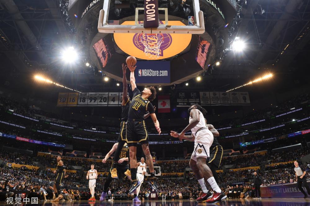 某个赛季中 某个赛季中